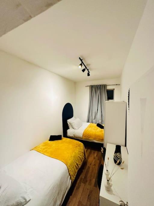 Apartament *Super Central 20Min To Big Ben* Londyn Zewnętrze zdjęcie