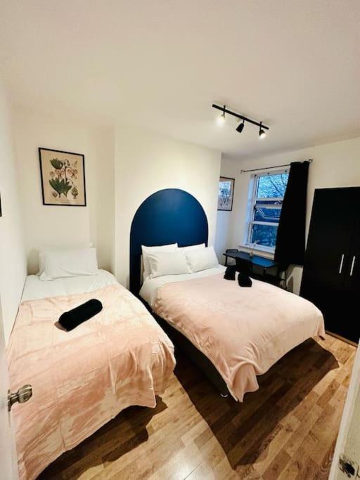 Apartament *Super Central 20Min To Big Ben* Londyn Zewnętrze zdjęcie
