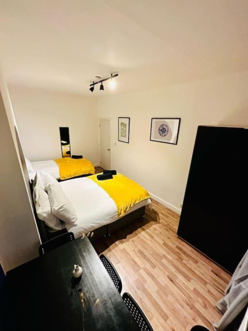 Apartament *Super Central 20Min To Big Ben* Londyn Zewnętrze zdjęcie